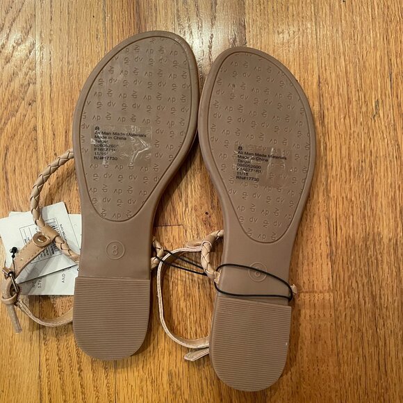 DV style Sandles Tan & Gold - Picture 3 of 3
